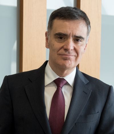 Javier Aguilá